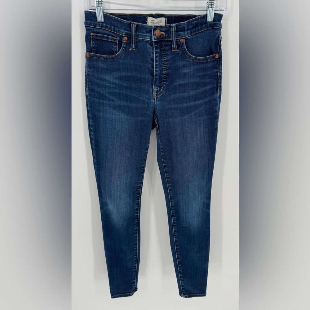 Madewell 9" Mid-Rise Skinny Jeans in Larkspur Wash: TENCEL™ Denim Edition